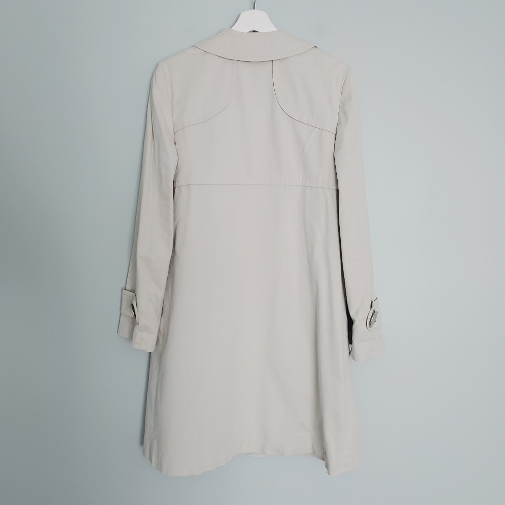 Cynthia Steffe Off White Trench Coat - Picture 2 of 3